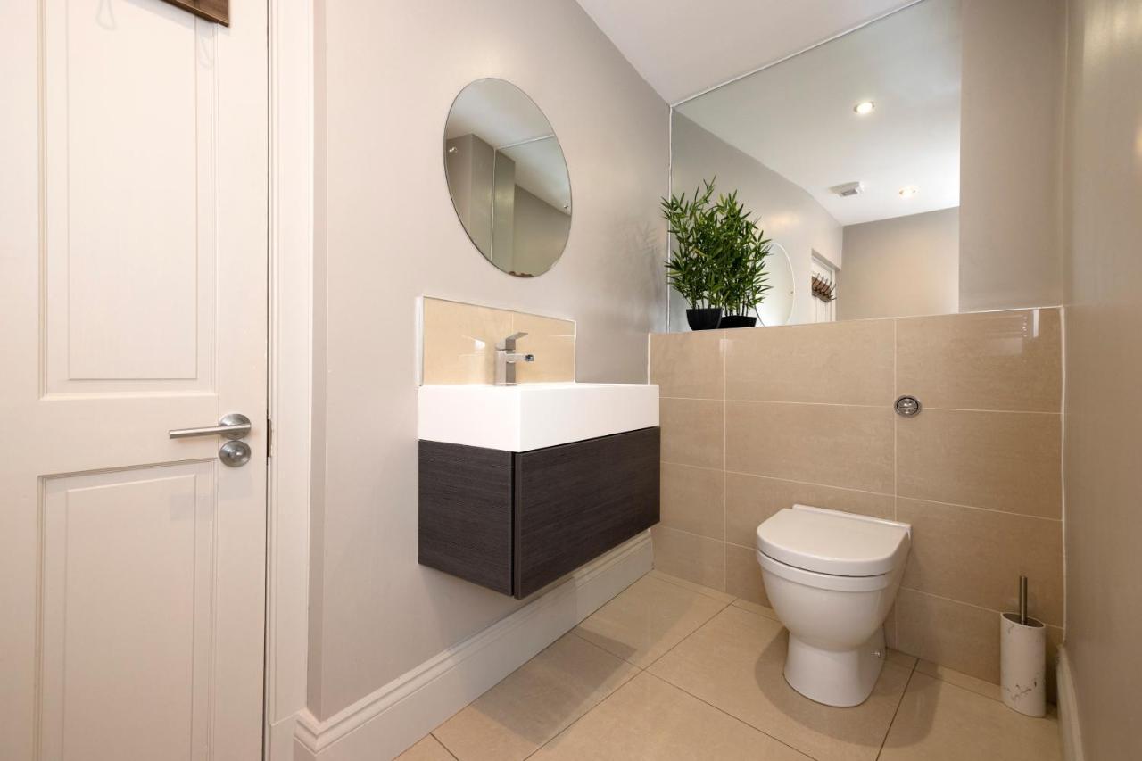 شقة Joivy Splendid Flat Near Edinburgh Castle المظهر الخارجي الصورة